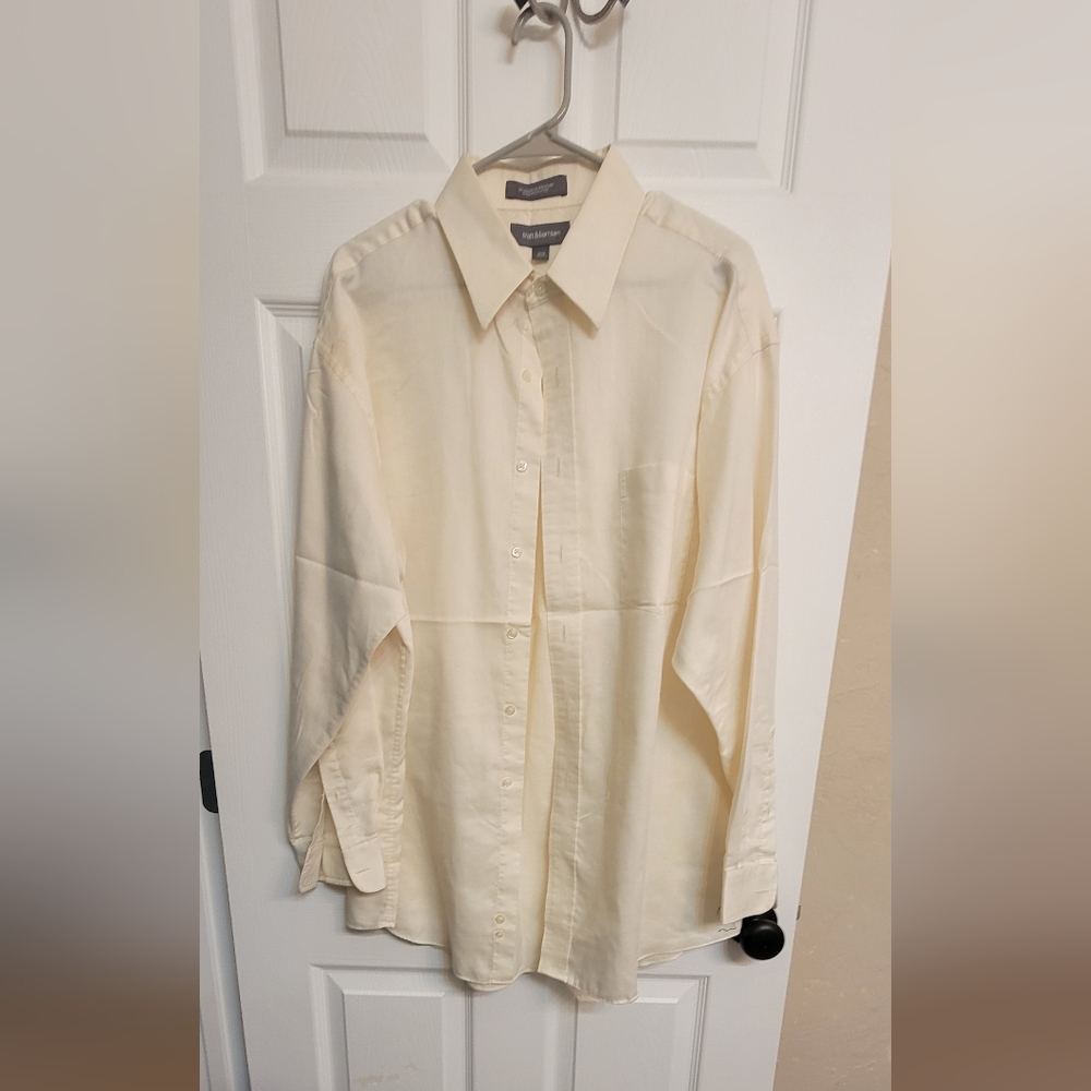Croft and Barrow dress shirt
